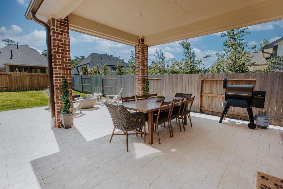 Woodforest Pool & Landscape Design - Image 4