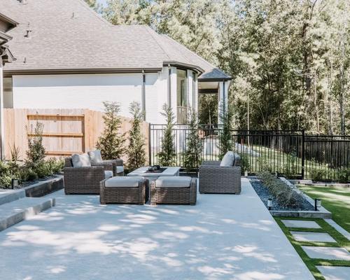 Woodforest Multi-Level Outdoor Space - Image 2