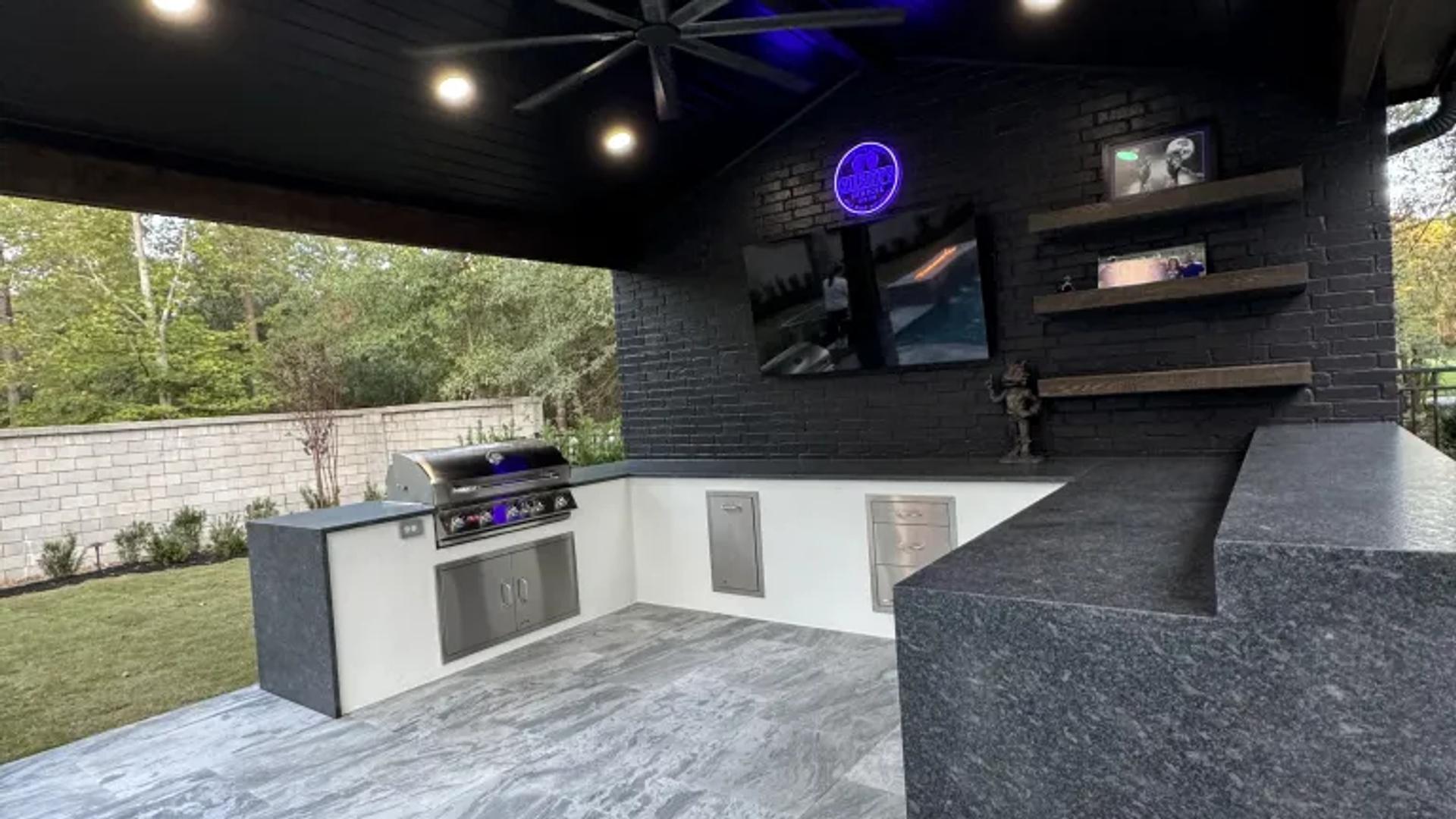 Pine Island Pool & Covered Pavilion - Image 3