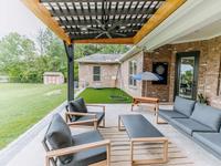 Montgomery Covered Outdoor Living Space - Thumbnail 5