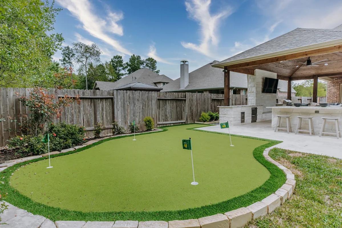 Woodforest Covered Outdoor Living - Image 8