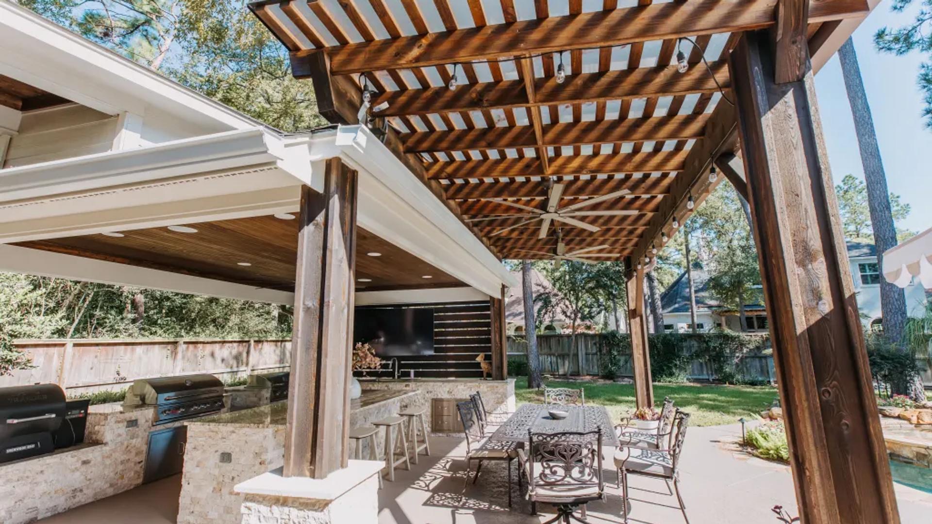 The Woodlands Pool & Outdoor Kitchen - Image 3