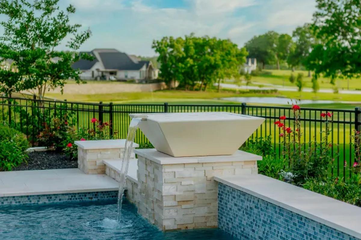 Chambers Creek Luxury Pool & Spa - Image 8