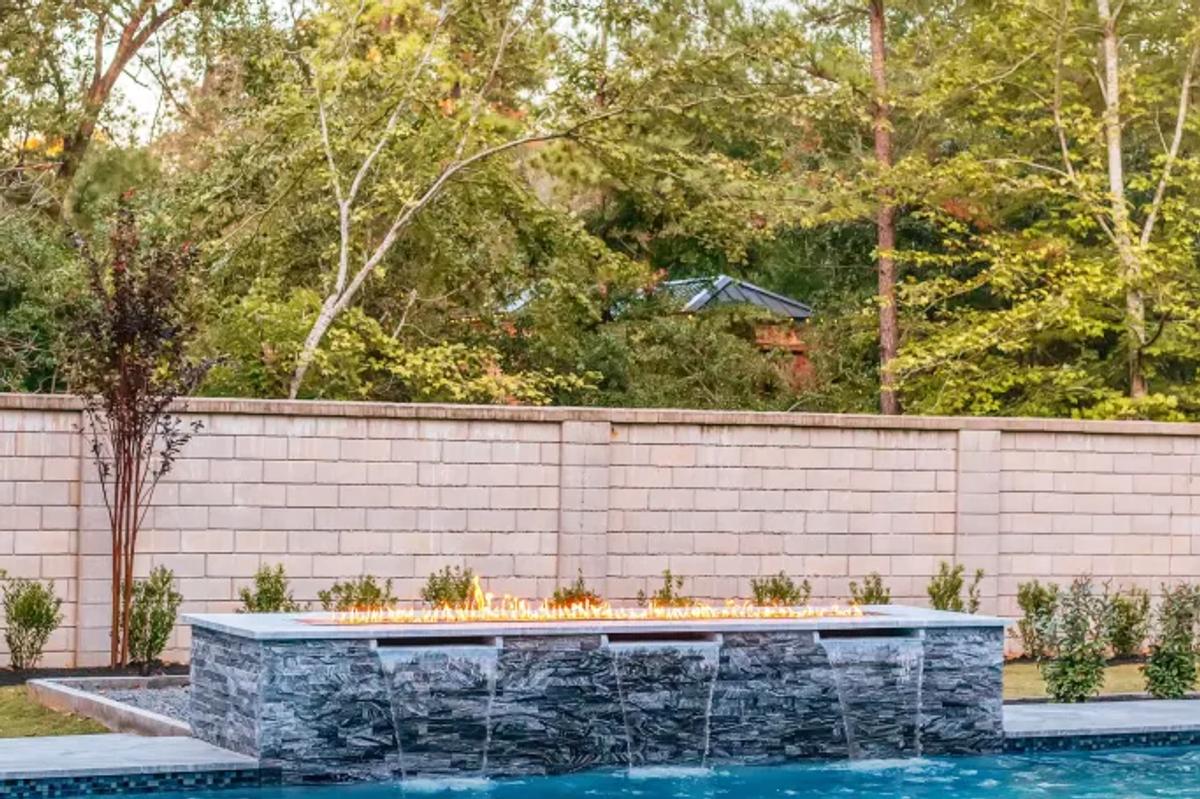 Pine Island Pool & Covered Pavilion - Image 5