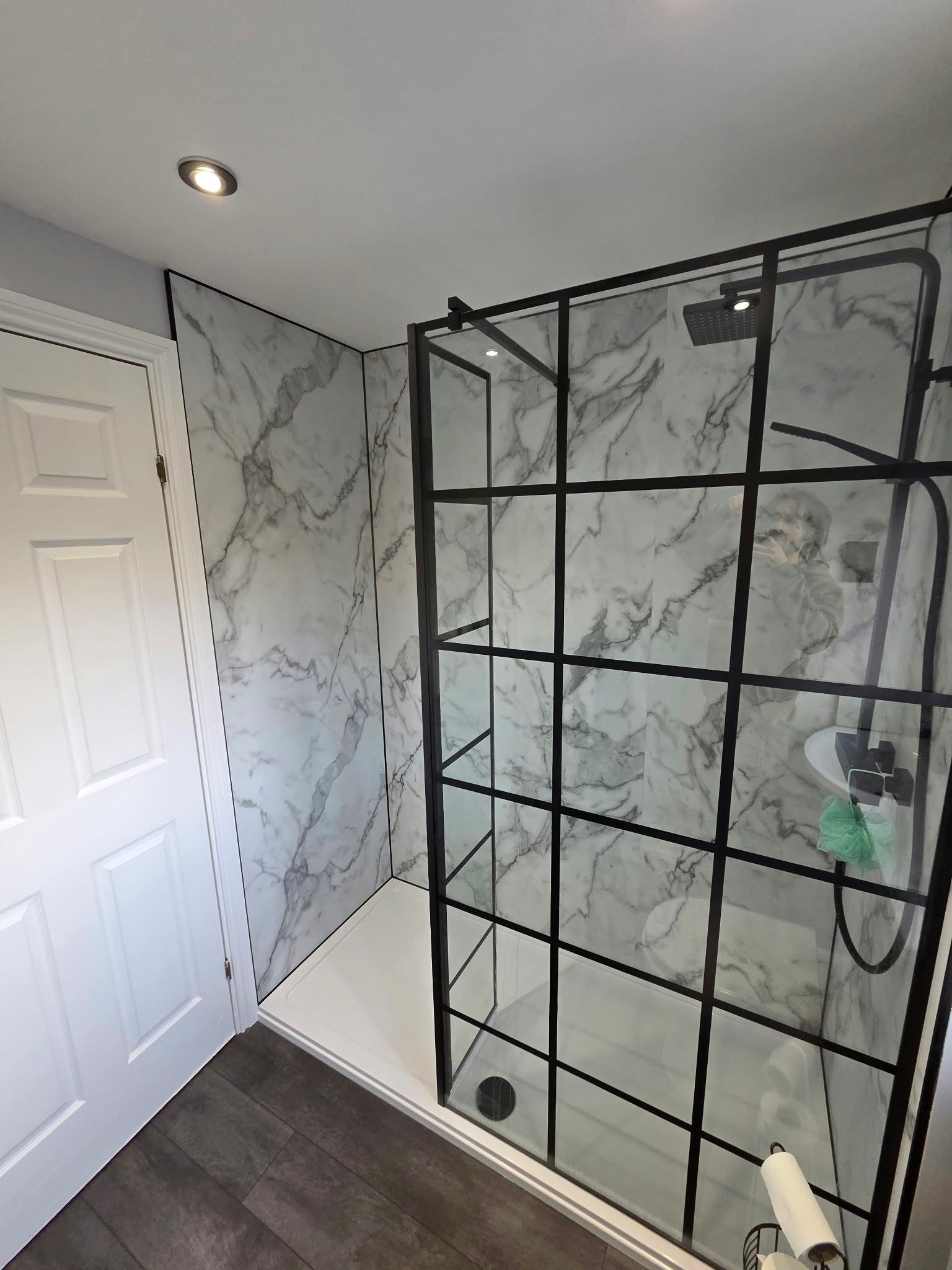 Black detail bathroom, Lutterworth