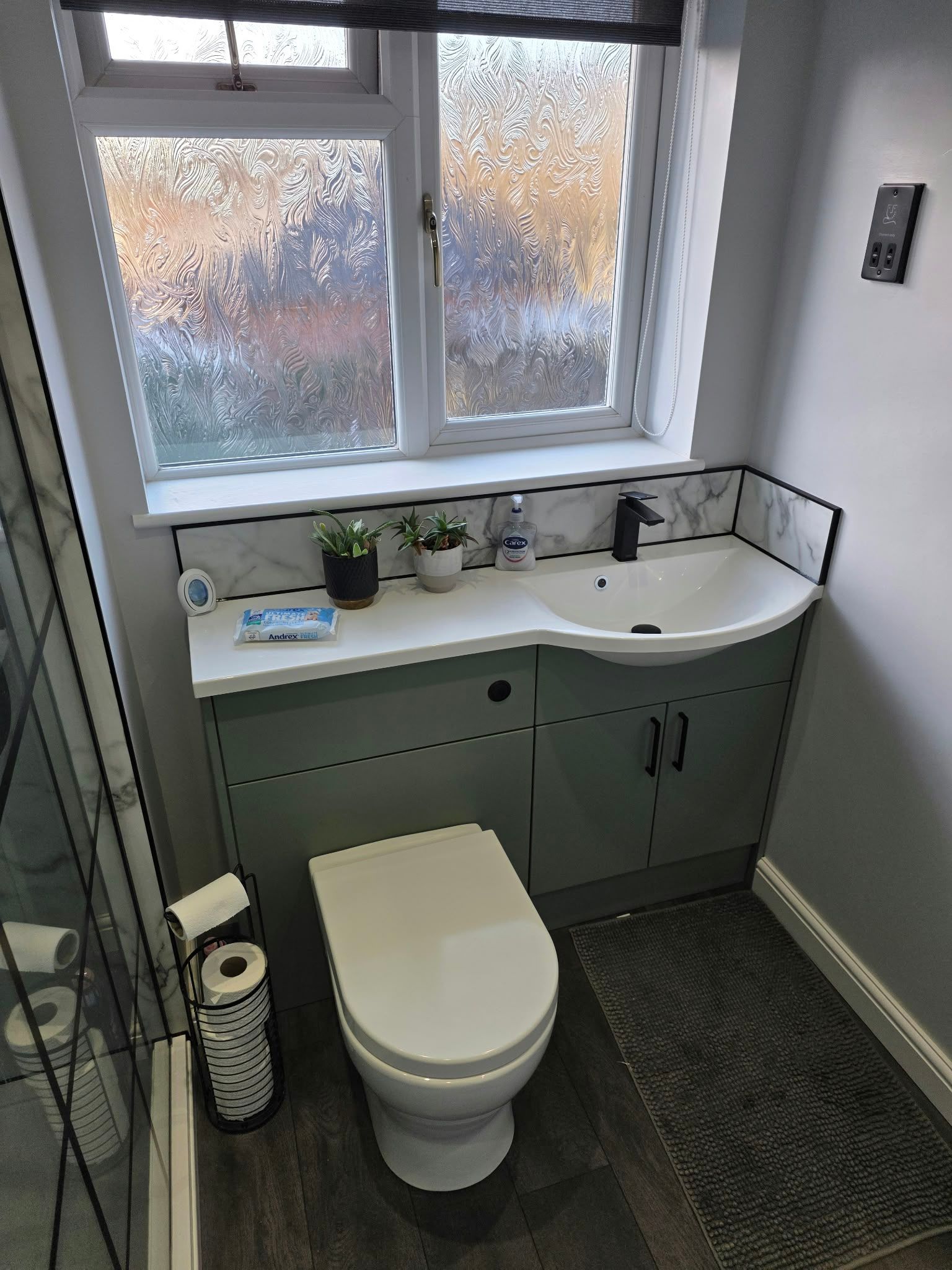 Black detail bathroom, Lutterworth