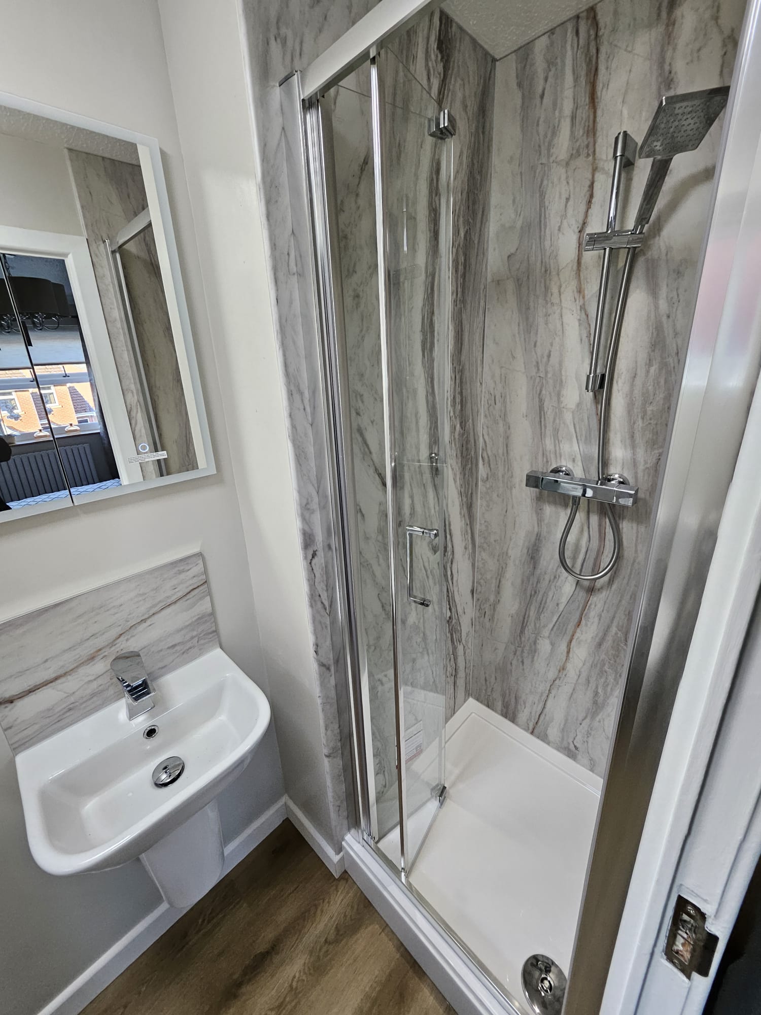 En suite bathroom