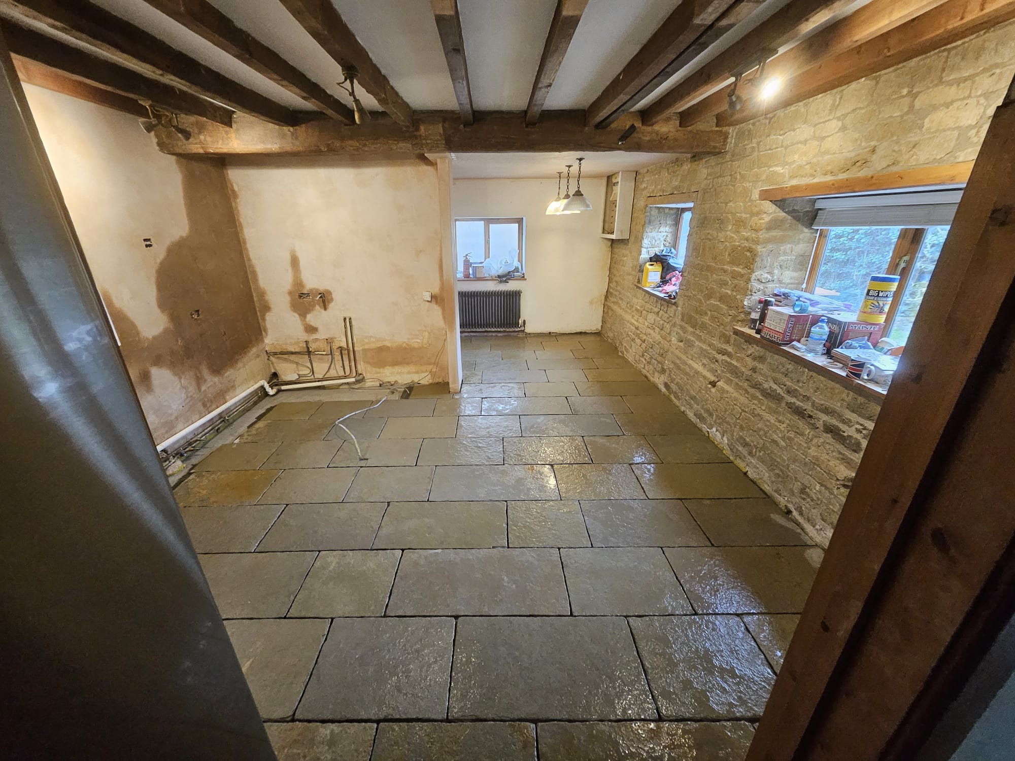 Flagstone floor in a stone cottage, Banbury