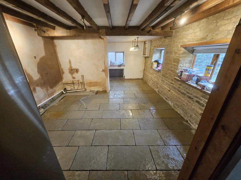 Flagstone floor in a stone cottage, Banbury