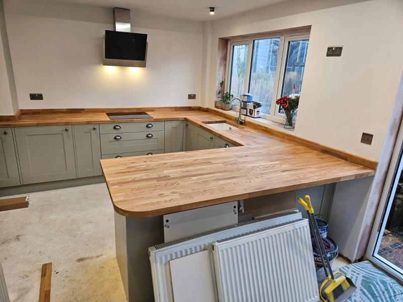 Large solid oak kitchen