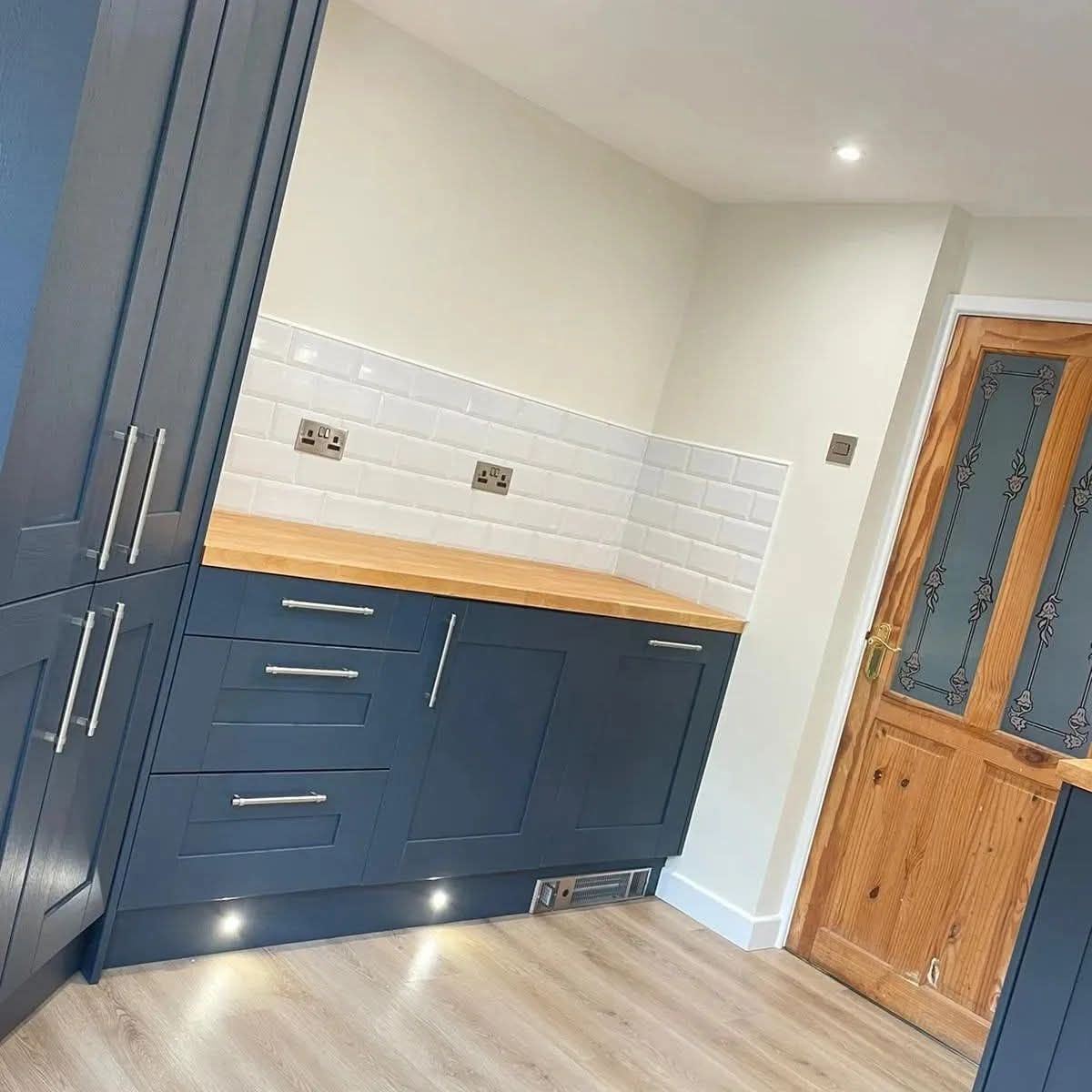 Solid oak kitchen, Allesley