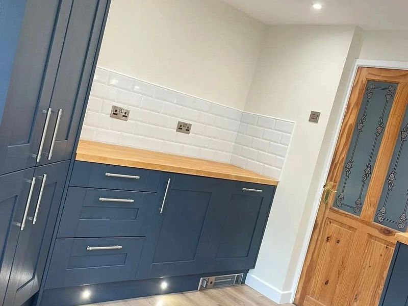 Solid oak kitchen, Allesley