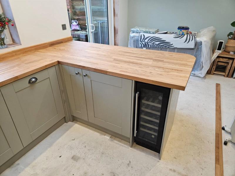 Large solid oak kitchen