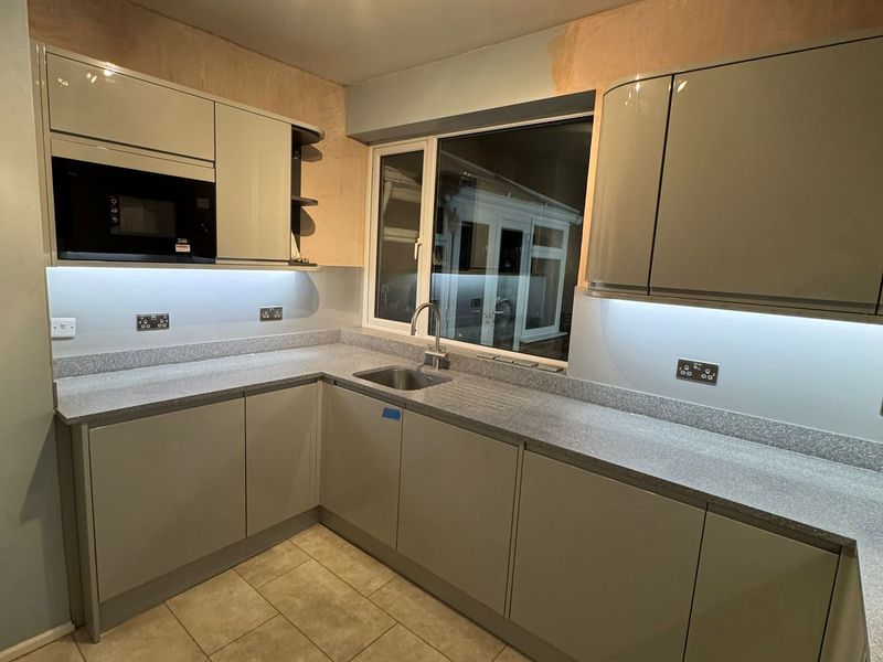 Minerva worktops with waterfall windowsill, Leamington Spa