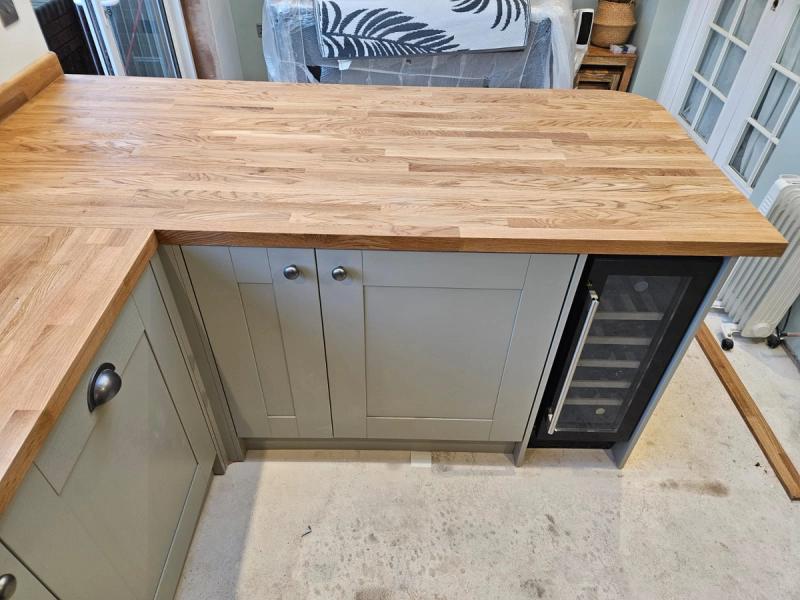 Large solid oak kitchen