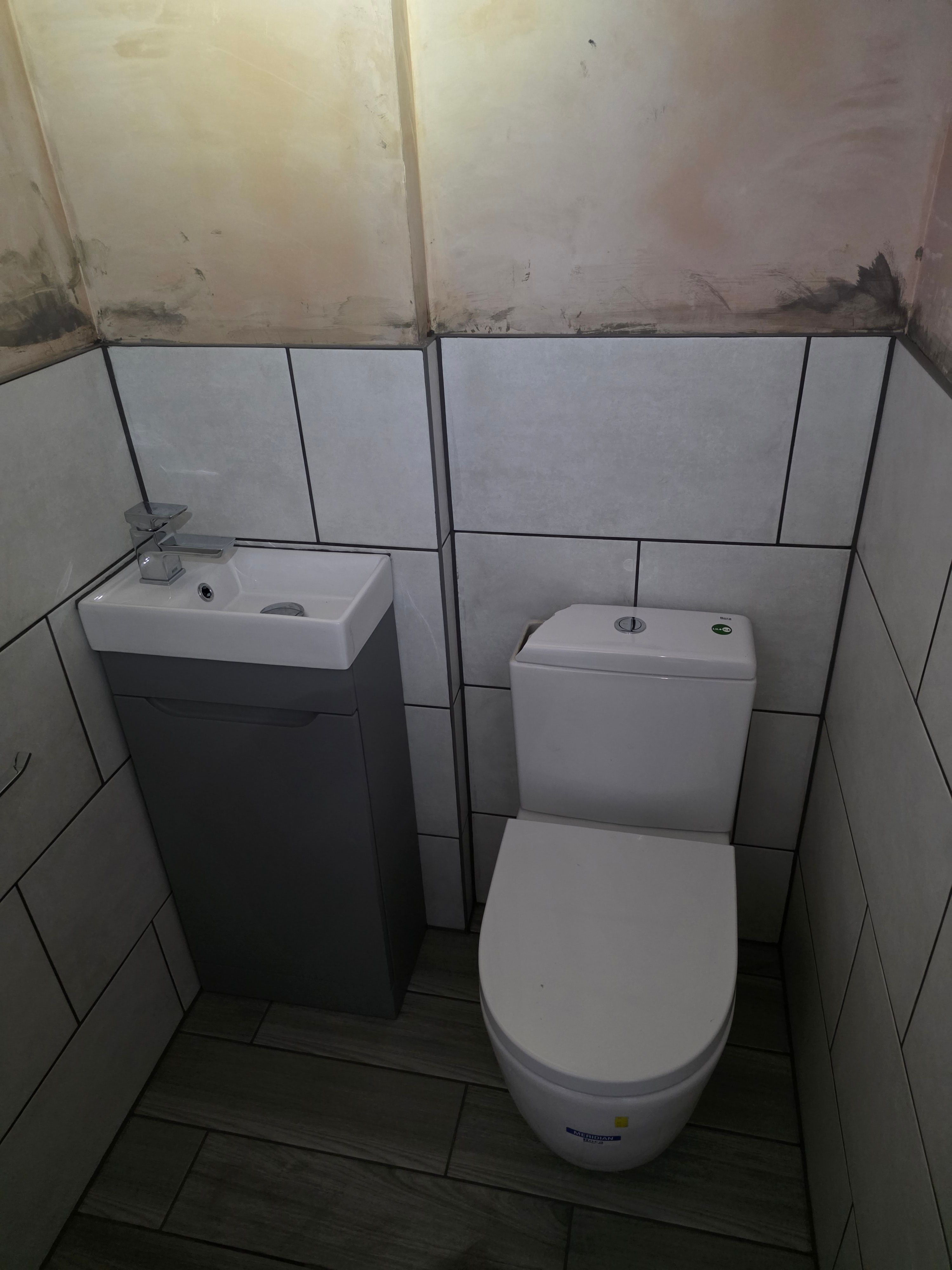 Three bathrooms in one house, Nuneaton