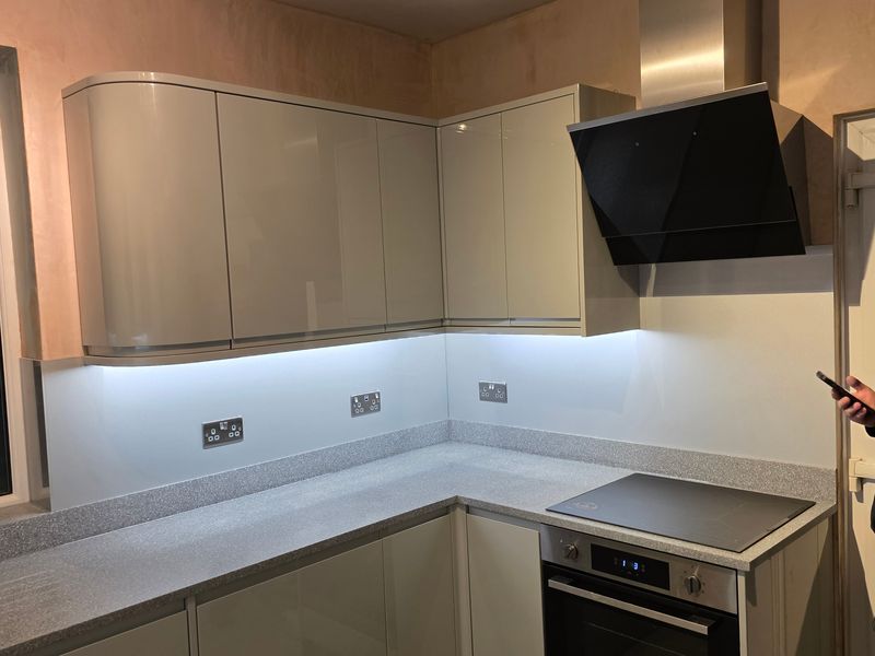 Minerva worktops with waterfall windowsill, Leamington Spa