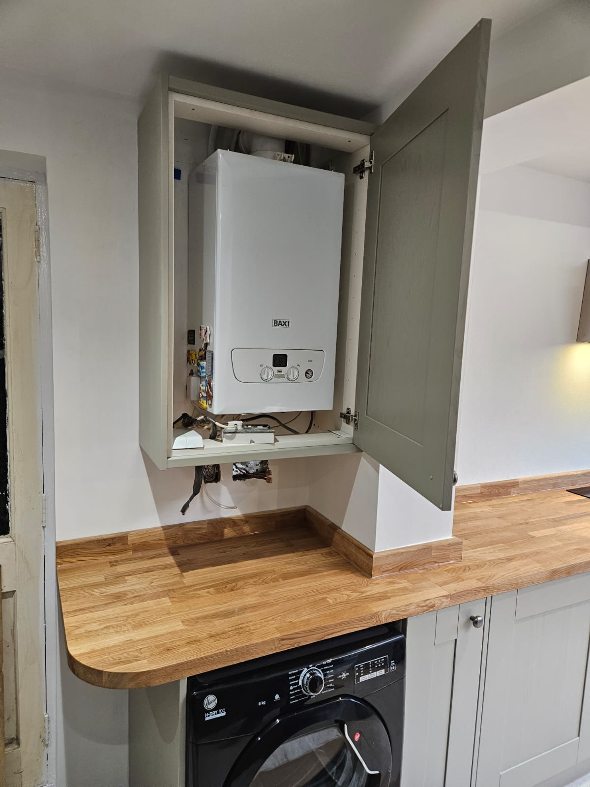 Large solid oak kitchen