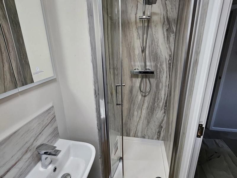 En suite bathroom, Nuneaton