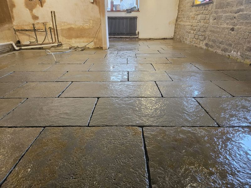 Flagstone floor in a stone cottage, Banbury
