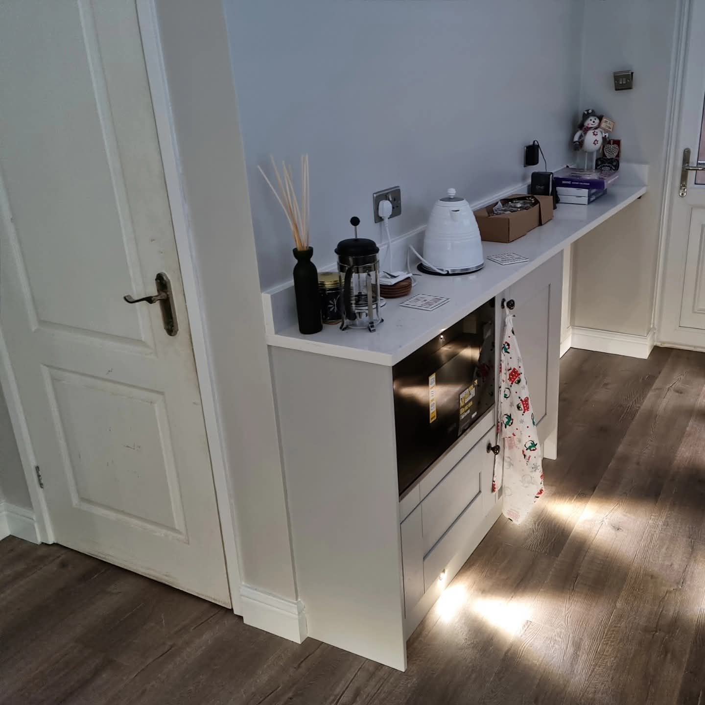Wall removed to open up a kitchen diner