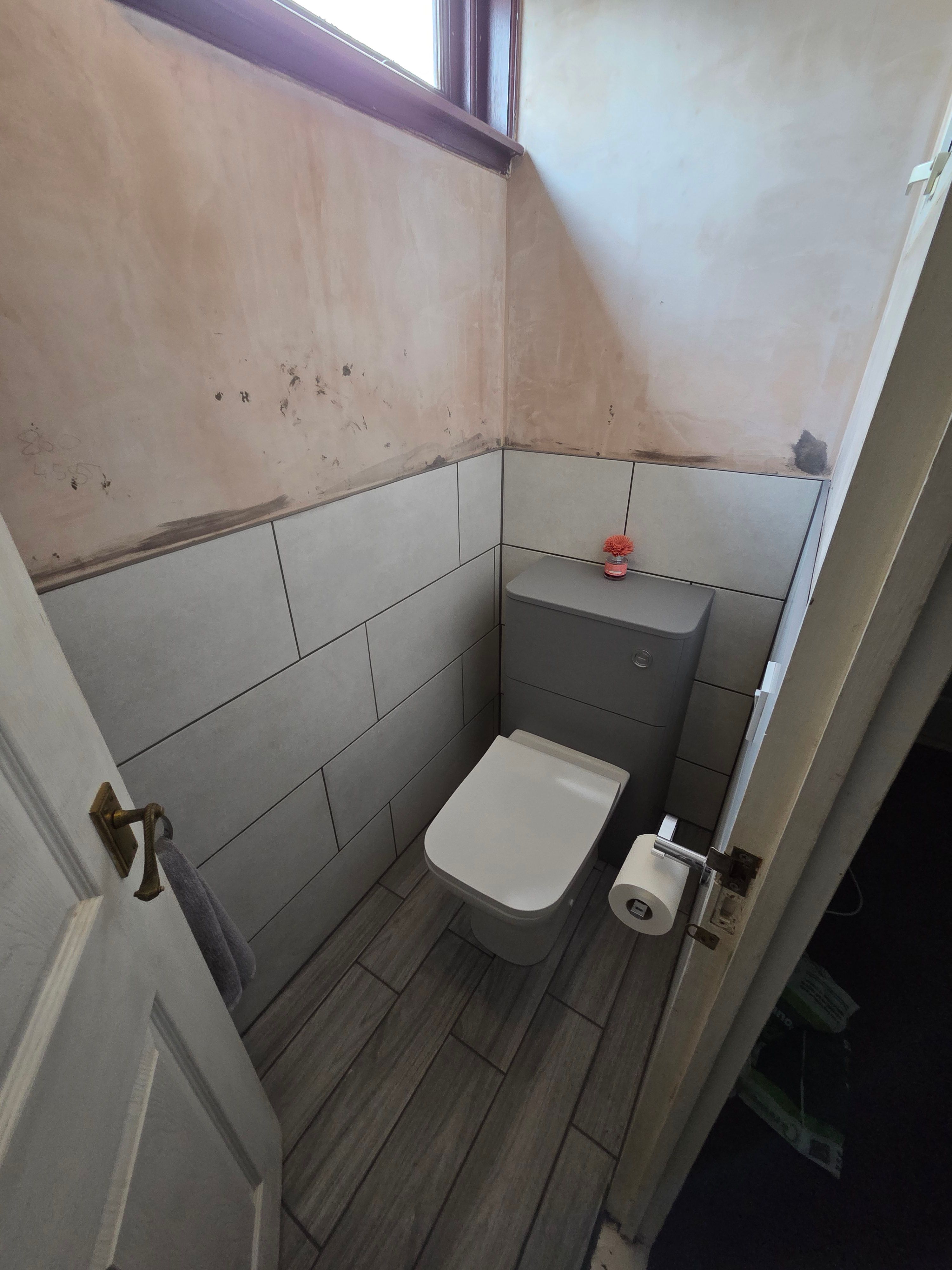 Three bathrooms in one house, Nuneaton