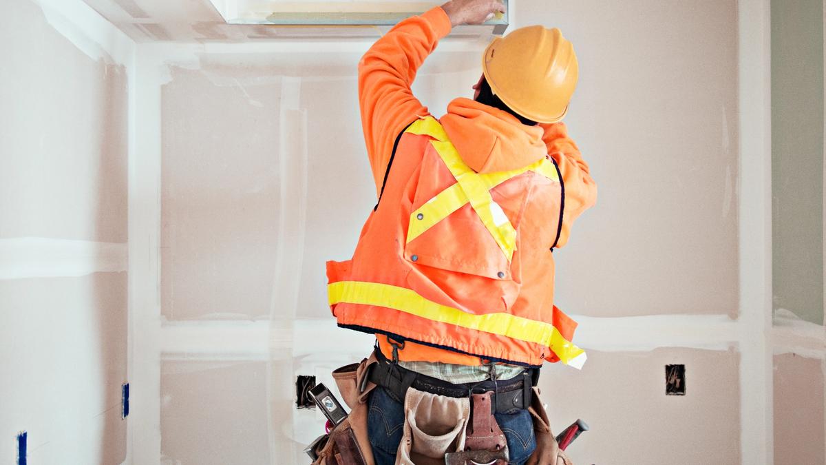 Construction%20Worker.jpg