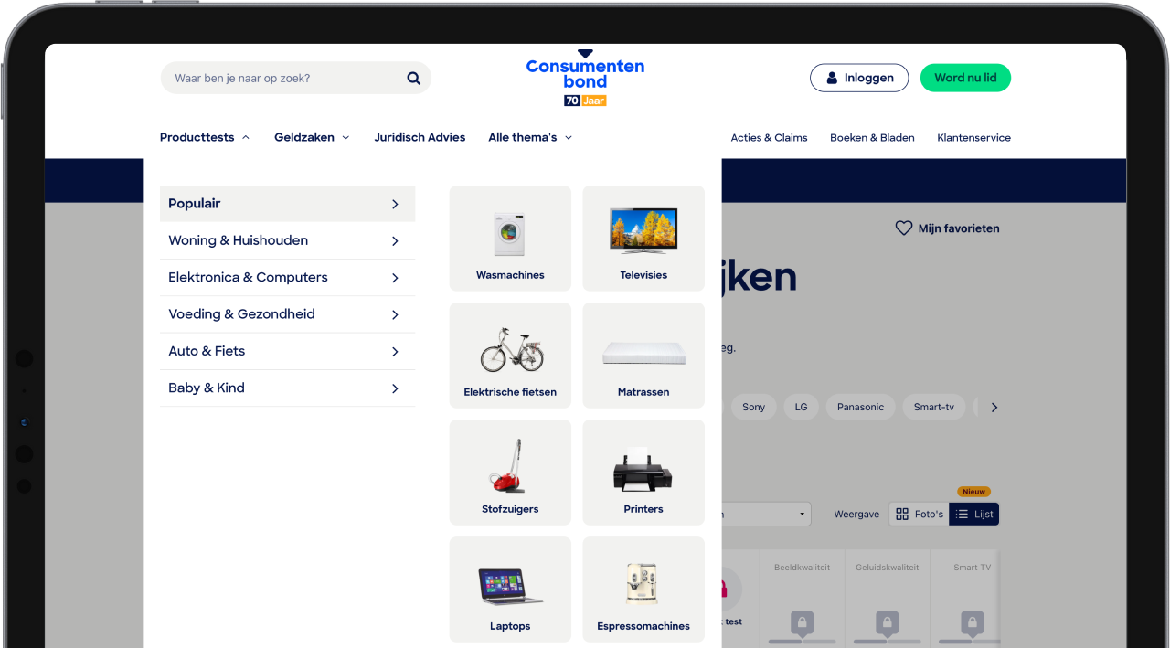Toepassing van de nieuwe hoofdnavigatie op desktop.