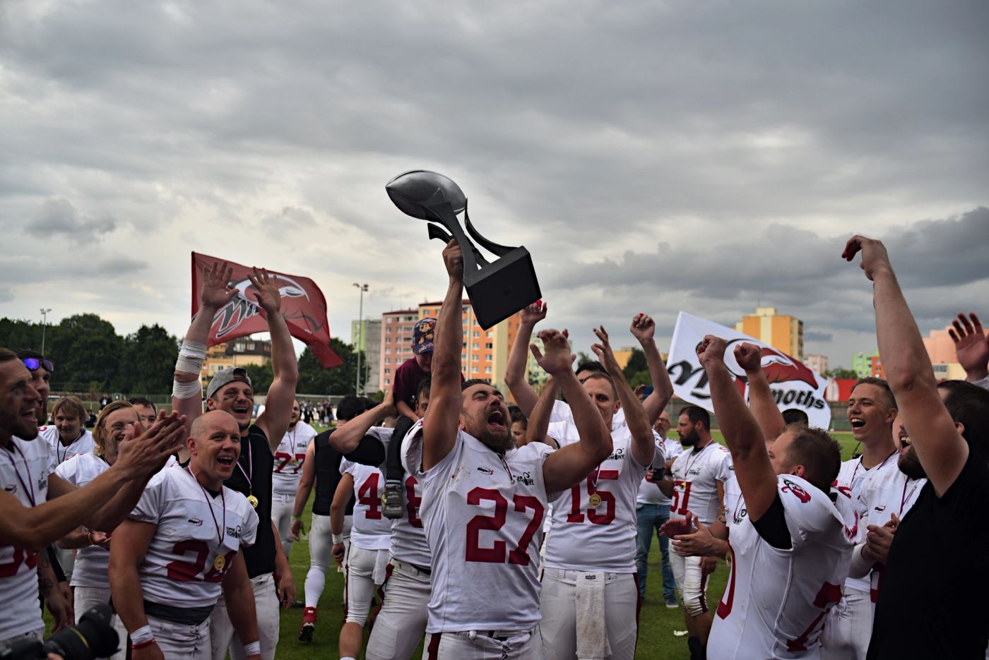 Mammoths vyhráli Silver Bowl a postupují do Paddock ligy