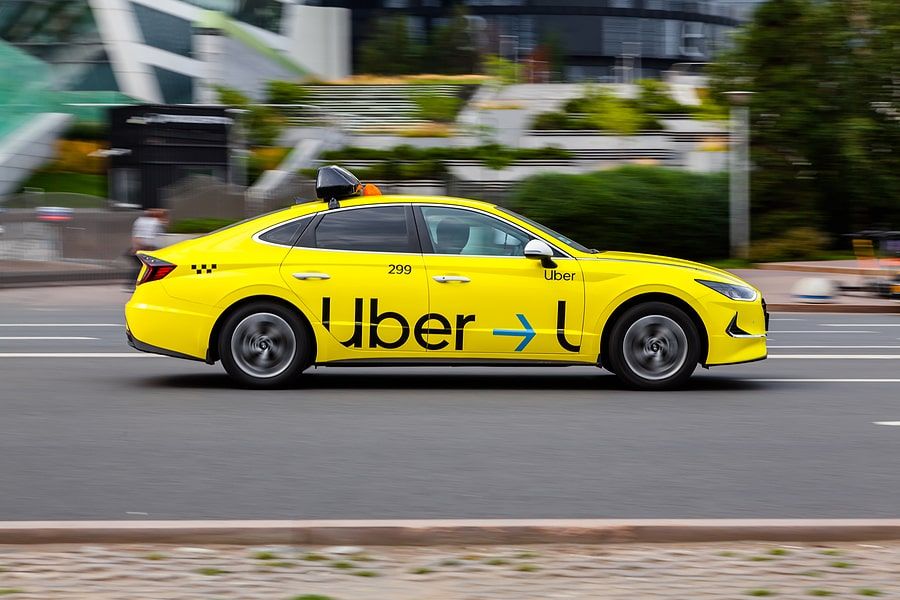 www.aceyourcase.com_blog_what-to-do-after-an-uber-accident-in-florida_-uber-accident.jpg