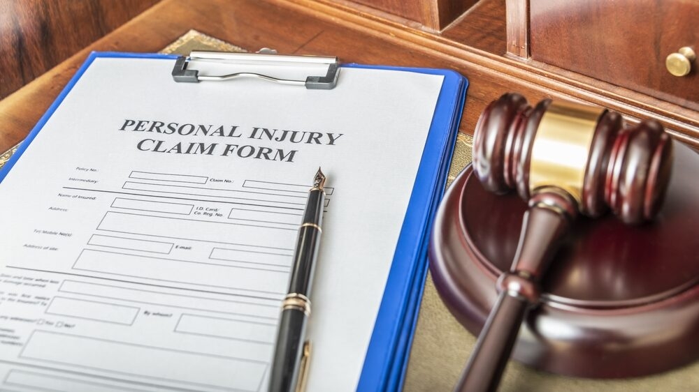 www.aceyourcase.com_blog_when-to-consider-making-a-personal-injury-claim_-Navigating-the-Complexities-of-Personal-Injury-Claims-A-Comprehensive-Guide-from-Your-Trusted-Plantation-Lawyers-edited.jpg