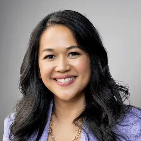 April Crichlow headshot