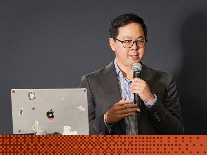 Audit & Beyond speaker on stage