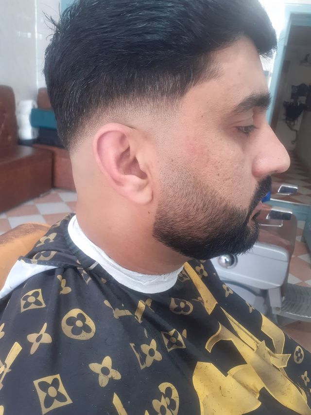A cut paired with a beard tidy