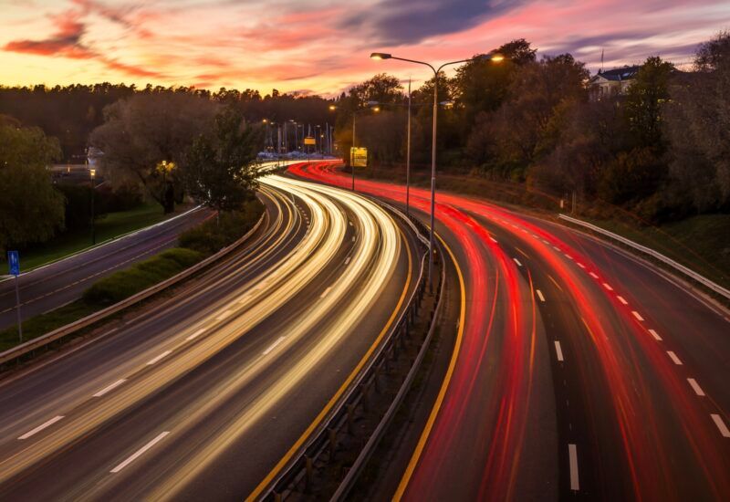 Det er oppsiktsvekkende at forslaget til ny mobilitetsplan i liten eller ingen grad berører utfordringer med alle som skal inn og ut av byen. Det holder ikke, skriver OFVs fagsjef Siri Hov Eggen.
