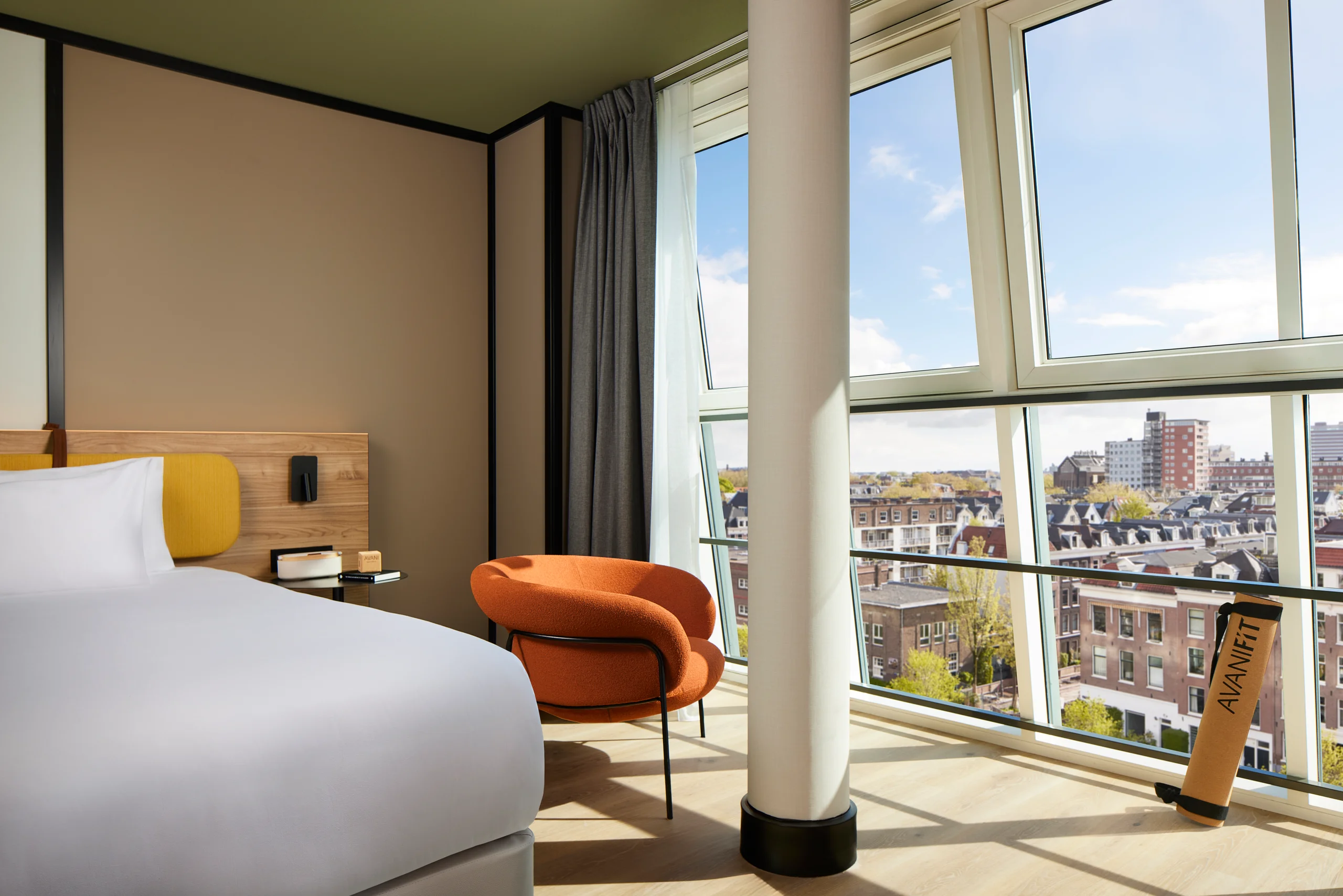 Emirates Man Amsterdam Hotel Avani Review