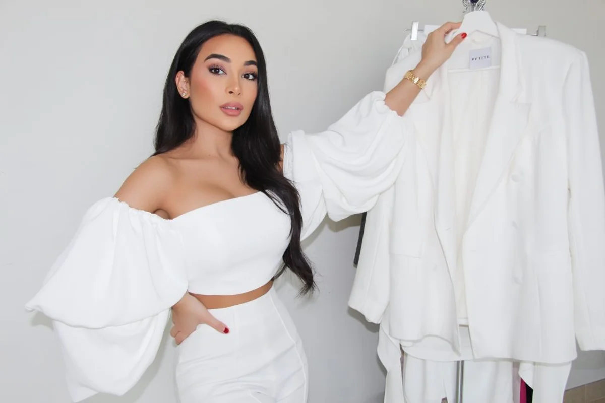 Lailli Mirza : LAUNCHING A SUSTAINBLE ONLINE BUSINESS WITH LAILLI MIRZA