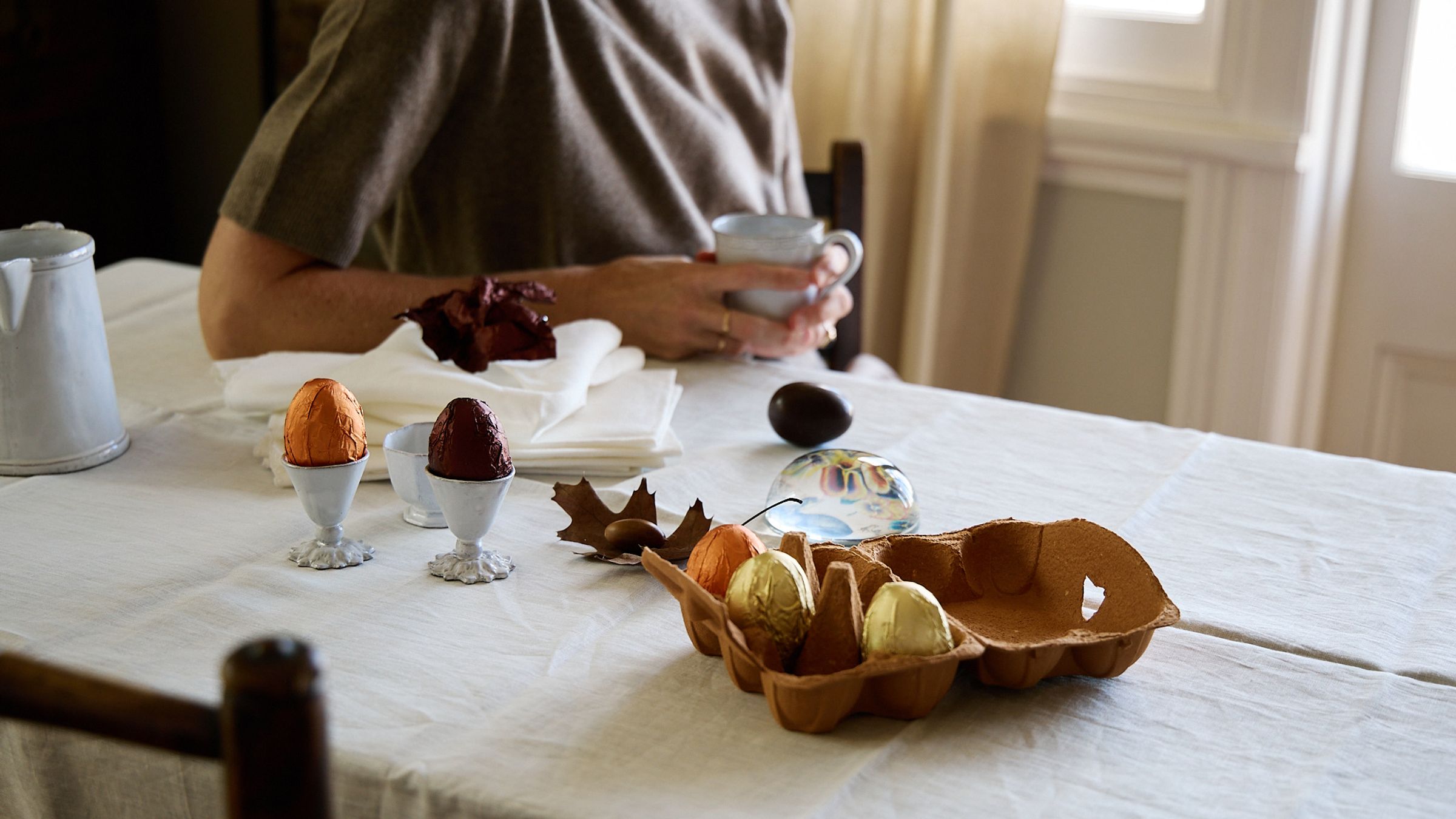 Astier de Villatte platter and bowls with fresh figs