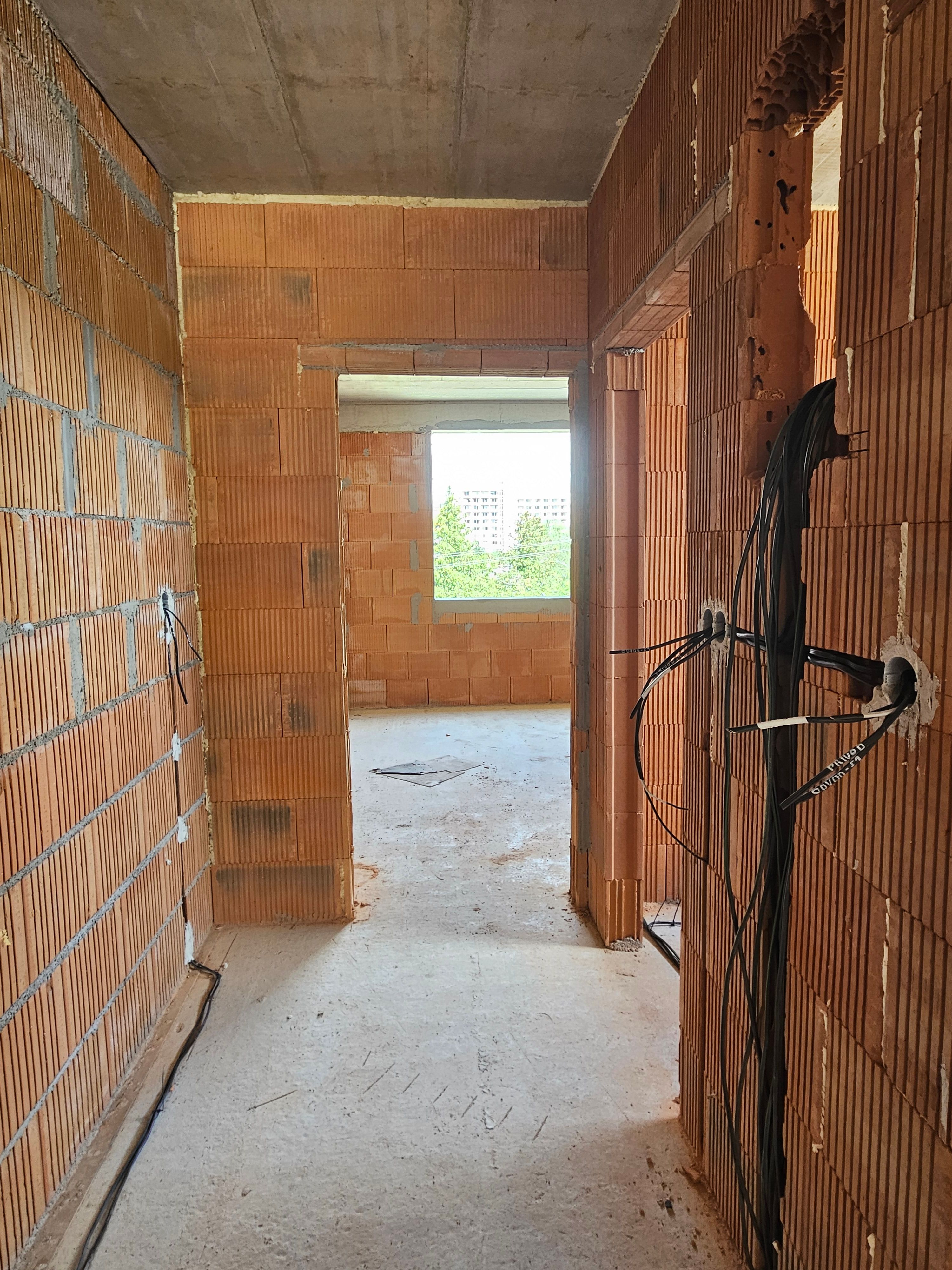Nová elektroinštalácia bytového domu 528 m² – Novostavba – Prešov – foto 3