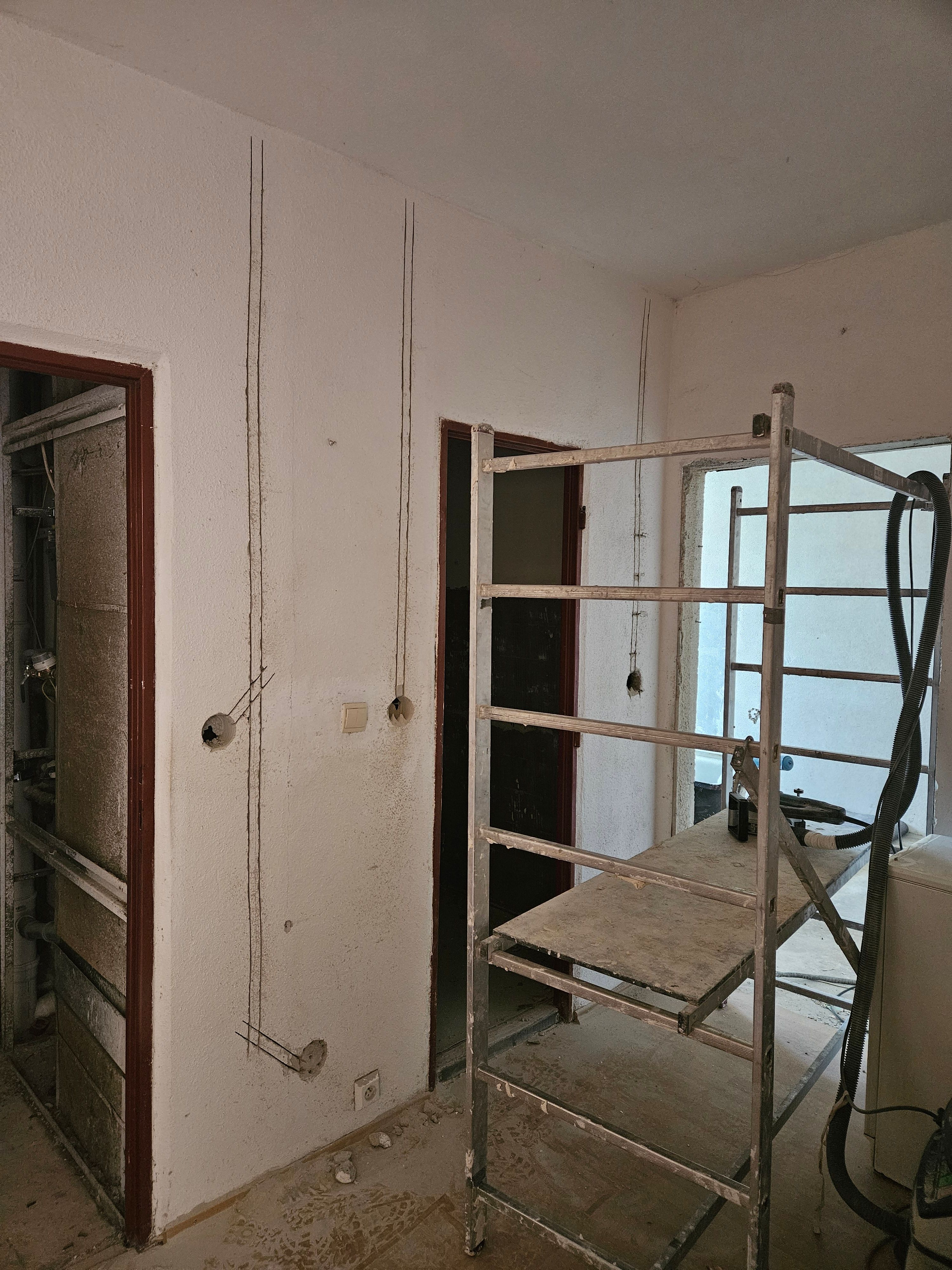 Rekonštrukcia elektroinštalácie, Prešov – Rekonštrukcia – Prešov – foto 1