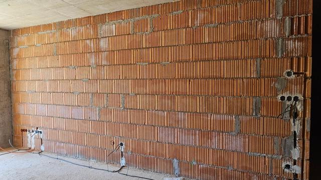 Nová elektroinštalácia bytového domu 528 m² – Novostavba – Prešov
