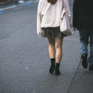 🏠 日本人 の 恋人 が 実家 暮らし… 普通 の こと?