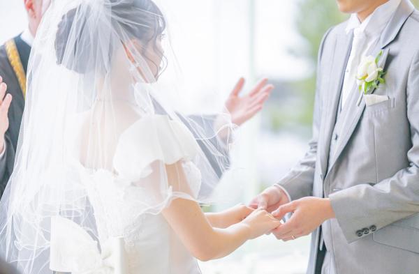Marriage in Japan: What It’s Really Like (& How It Actually Works) 💍