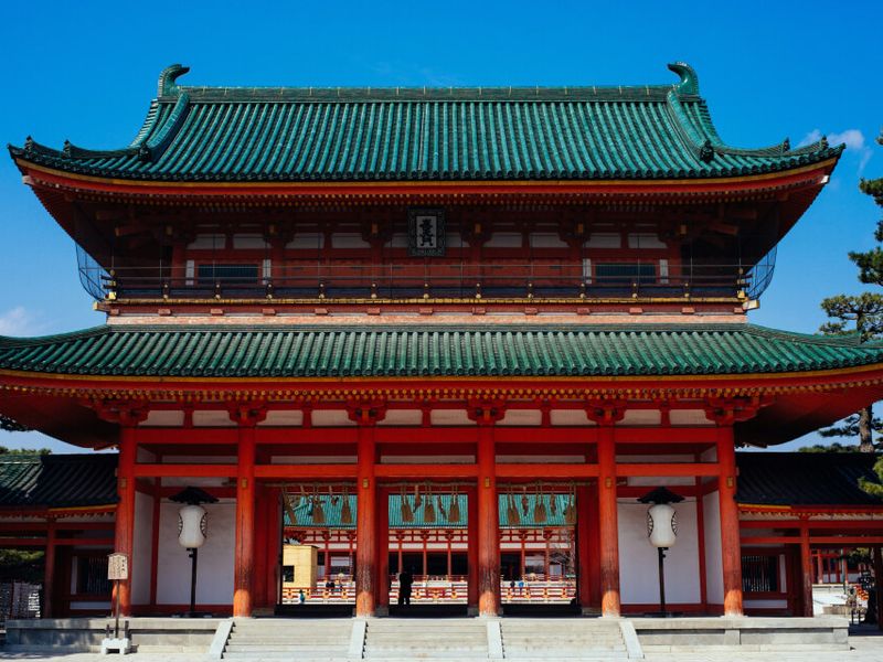 ā©ļø How to Visit Shrines & Temples in Japan Like a Local