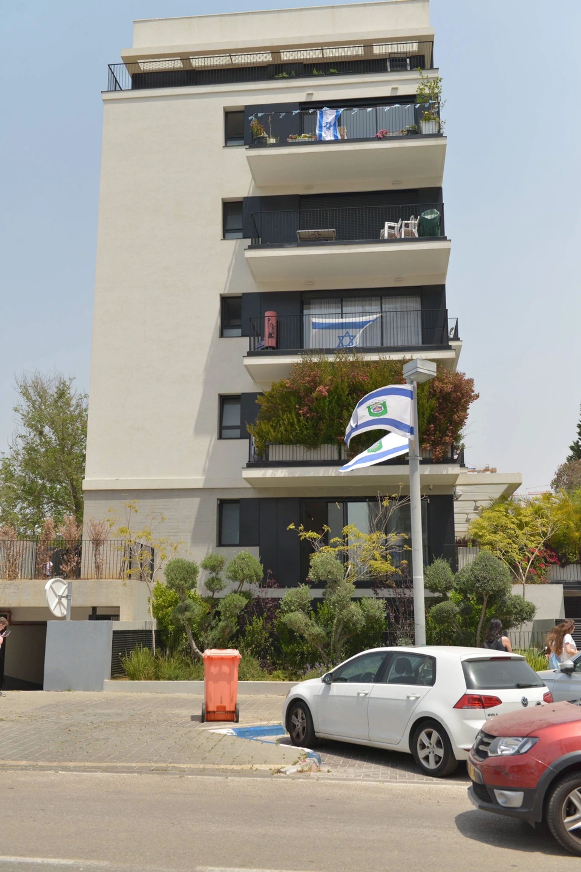 53 מבצע קדש