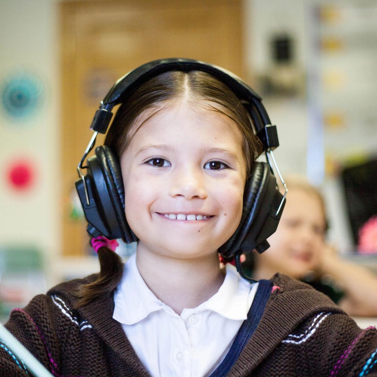 Oman äidinkielen opetus: opetussuunnitelmat, materiaalit, perspektiivit -työpaja