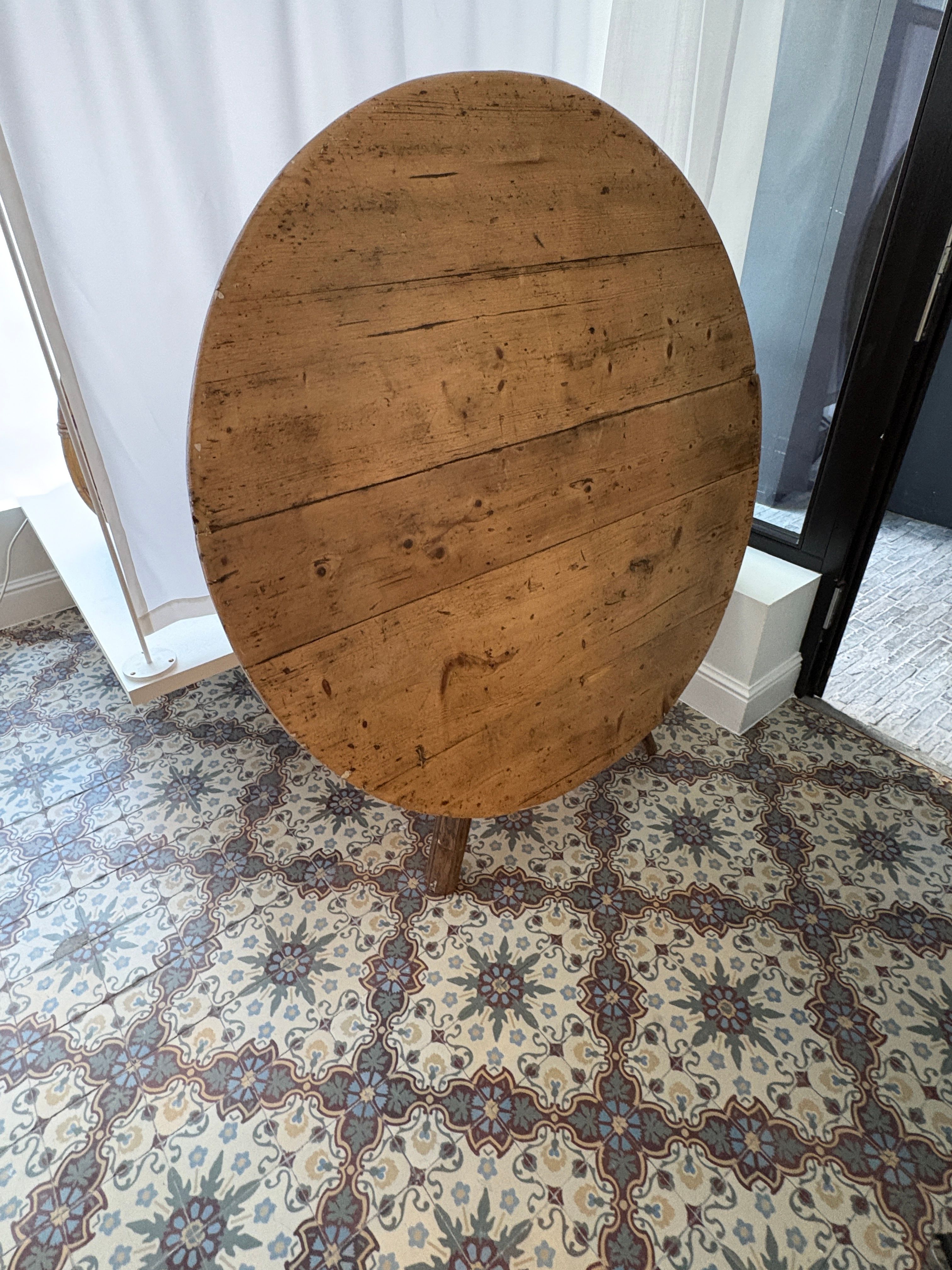 Tafel (om aan te zitten) — foto 7