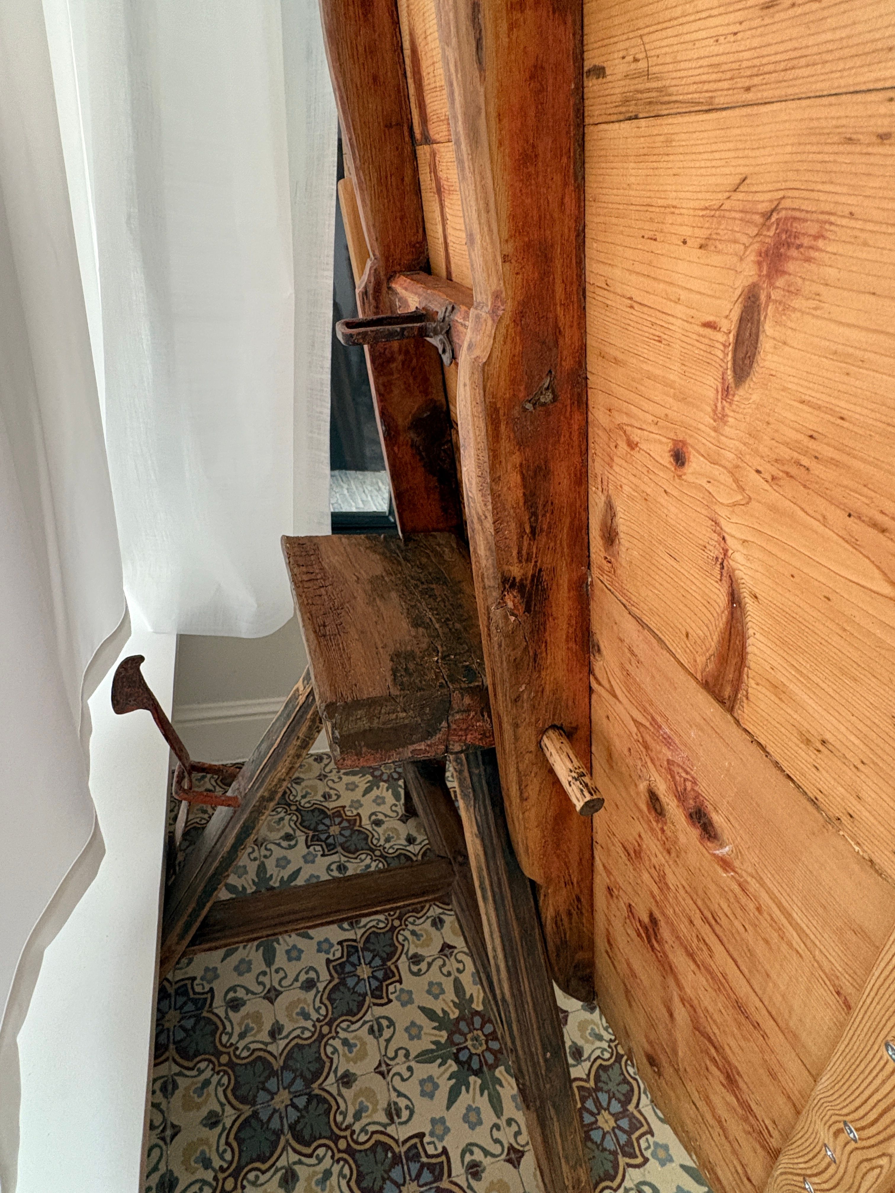 Tafel (om aan te zitten) — foto 6