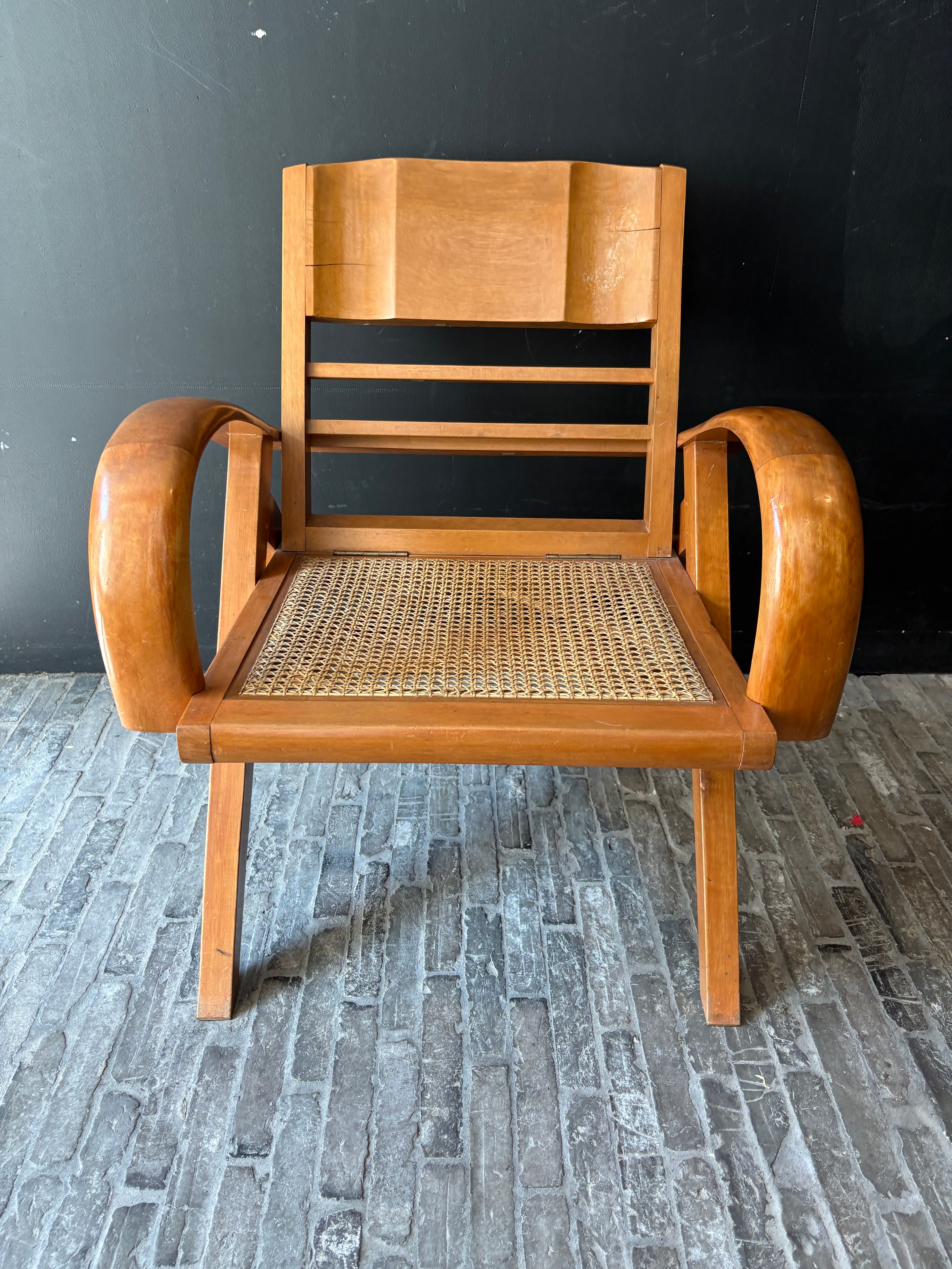 Zetel in gebombeerd houtwerk — foto 6