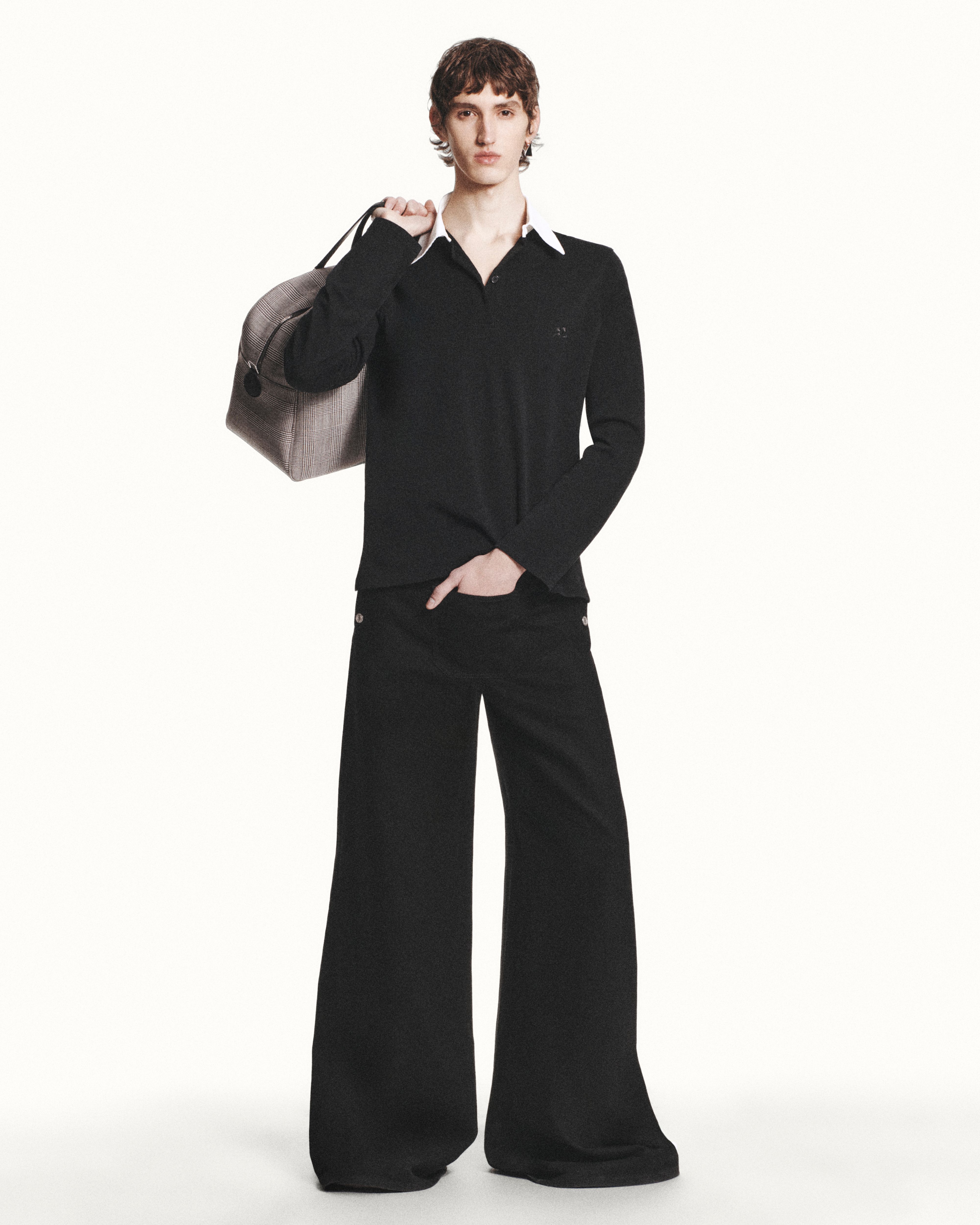 Pre-Collection Fall-Winter 2024 - courrèges